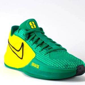 Sabrina 1 Nike malachite/black-lightening with box size 7.5